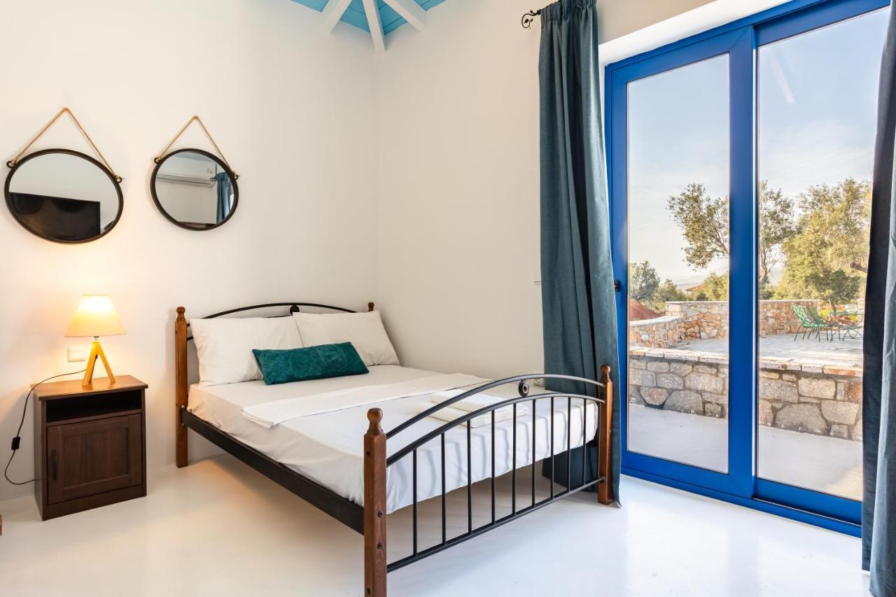 Mani Holiday House Kotronion  Екстер'єр фото