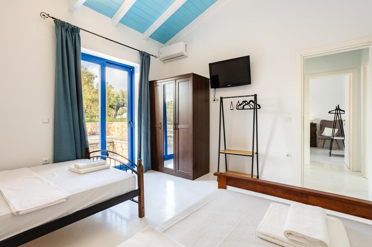 Mani Holiday House Kotronion  Екстер'єр фото