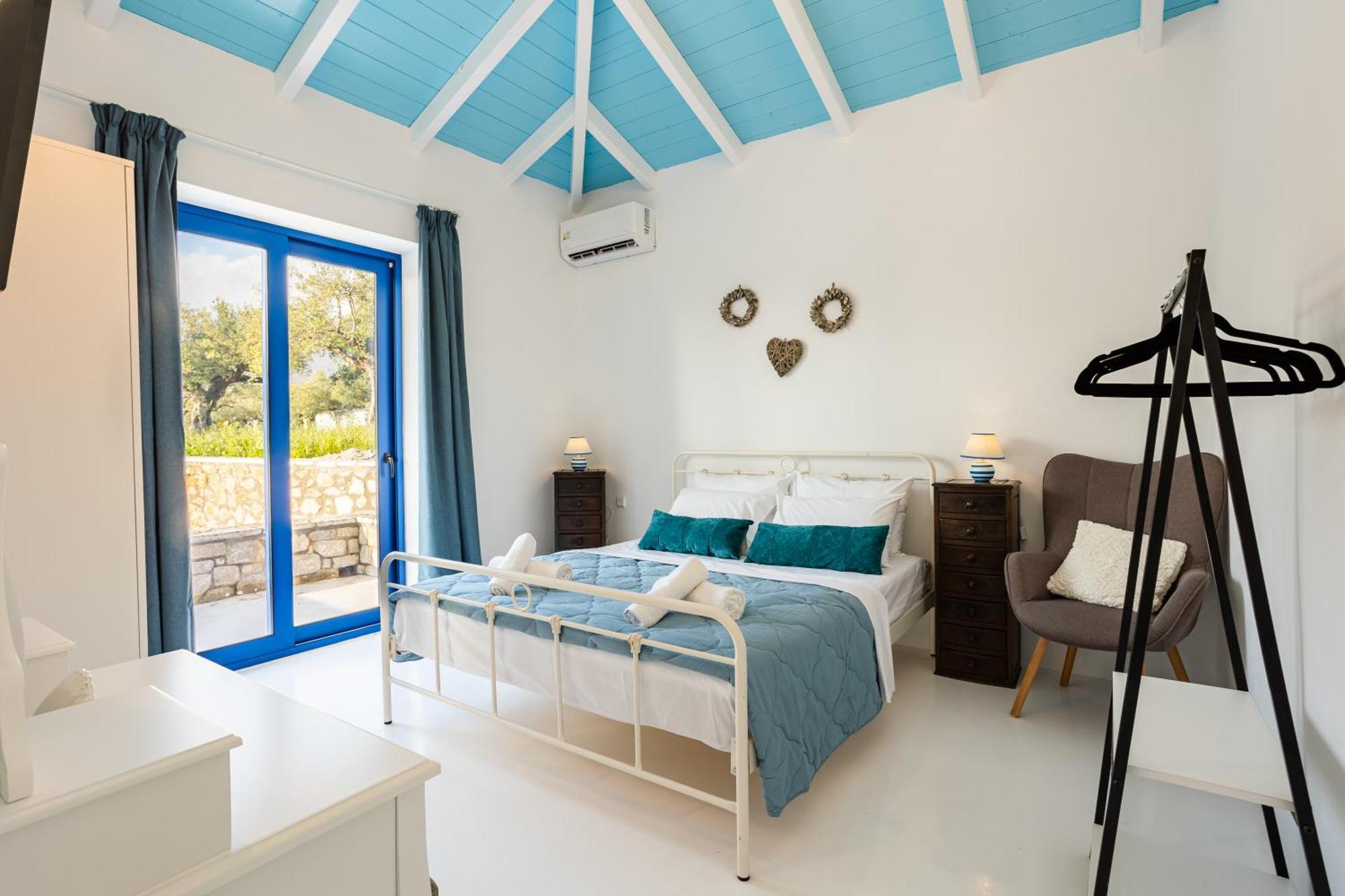 Mani Holiday House Kotronion  Екстер'єр фото